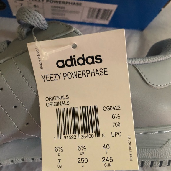 yeezy mens to womens size
